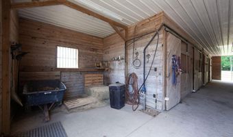 21 Sherman Blankenship Rd, Beech Bluff, TN 38313