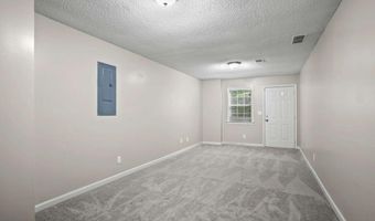 1027 Regency Dr, Acworth, GA 30102