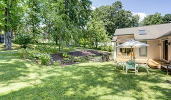 227 Glendale Dr, Bristol, CT 06010