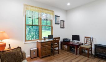 100 SOLAR Ln, Baker, WV 26801