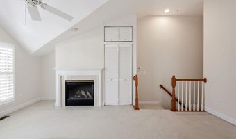 9 FRANKLIN St, Alexandria, VA 22314