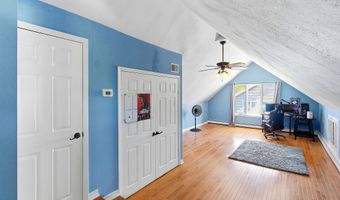 19 Harpoon St, Beachwood, NJ 08722