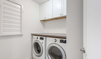 2561 NE Purcell Blvd, Bend, OR 97701