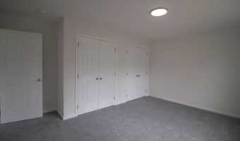 111 Center Dr, Blakeslee, PA 18610