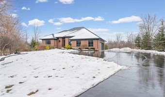 3520 Blue Heron Ct, Ann Arbor, MI 48198