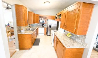 3915 Mount St, Berwick, LA 70342