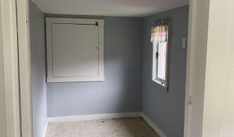 15 Daniels Rd W, Albany, VT 05845