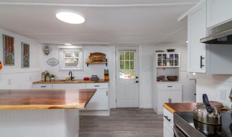 11 Crotteau St, Adams, MA 01220