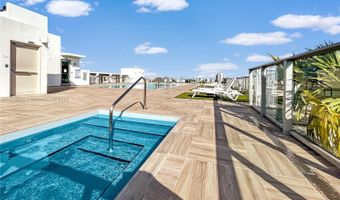 1025 92nd St 601, Bay Harbor Islands, FL 33154
