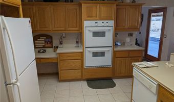 16560 Koda Rd, Apple Valley, CA 92307