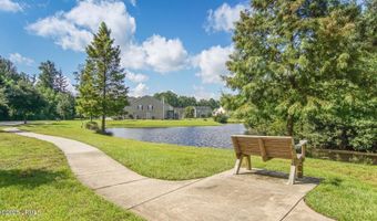 36 Pacolet Ln, Beaufort, SC 29906