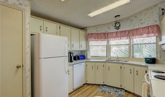 104 Caladium Ct, Barefoot Bay, FL 32976