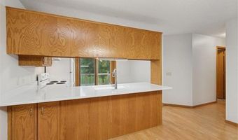 14242 Glencove Trl, Apple Valley, MN 55124