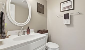 742 Austrian Way, Avon, IN 46123