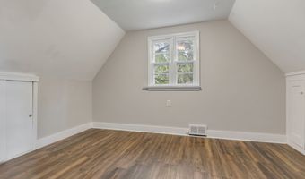 148 Wildwood Rd, Algonquin, IL 60102
