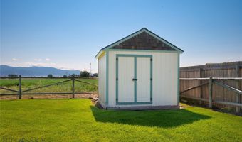130 4 Dot Ln, Belgrade, MT 59714