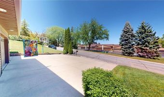 1401 Martin Rd, Albert Lea, MN 56007
