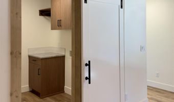 204 W Mill St, Cascade, ID 83611