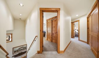 35 LUCY Cir, Alpine, WY 83128