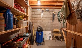 348 Crown Point Dr, Bellvue, CO 80512