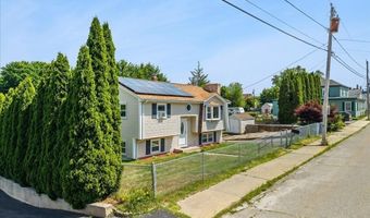38 County St, Blackstone, MA 01504