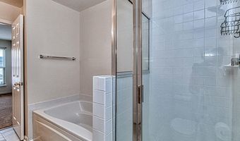 5832 COWLING Ct, Alexandria, VA 22304