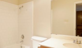 1201 D NE Redwood, Andrews, TX 79714