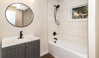 5524 N Dakota Ave, Ames, IA 50014