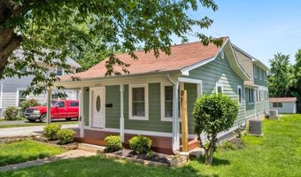 6442 HOLYOKE Dr, Annandale, VA 22003