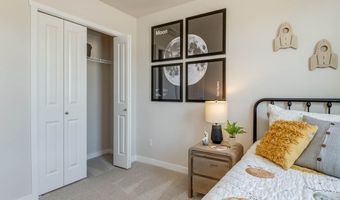 61187 Splendor Ln, Bend, OR 97702