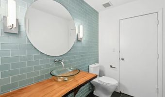 768 Sonrisa St, Solana Beach, CA 92075