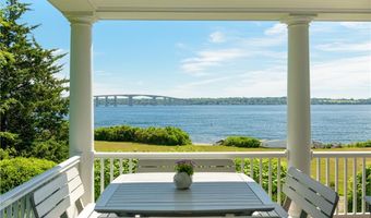 81 Quarry Rd, North Kingstown, RI 02874