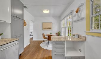 826 GARDEN Plz, Orlando, FL 32803