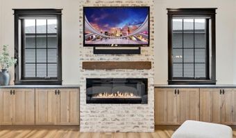 6129 NE Sherman Dr, Ankeny, IA 50021