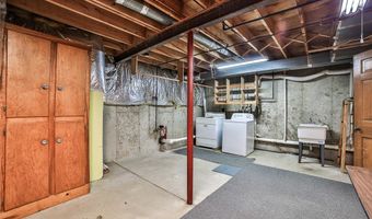 831 Robin Rd, Amherst, NY 14228