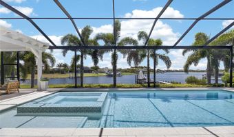 825 MANNS HARBOR Dr, Apollo Beach, FL 33572