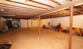 11 N Rose St, East Providence, RI 02914