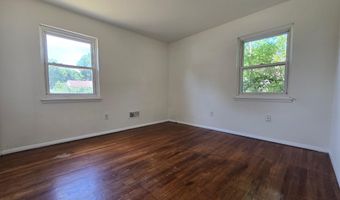 11 GLENWOOD Dr, Dover, DE 19904
