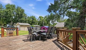 331 W 8th St, Alma, KS 66401