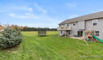 5885 Farmview Dr, Allendale, MI 49401