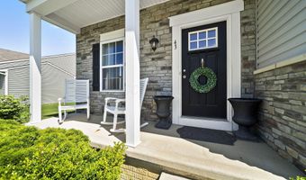 43 Burroughs Dr, Ashville, OH 43103