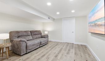 728 2nd St W, Altoona, WI 54720