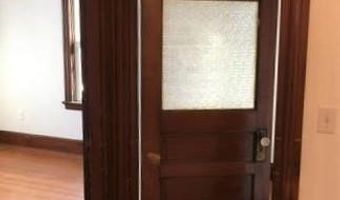 68 Evarts St, Newport, RI 02840