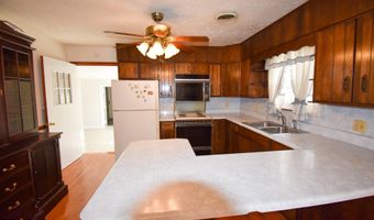 263 Phyllis Dr, Bean Station, TN 37708