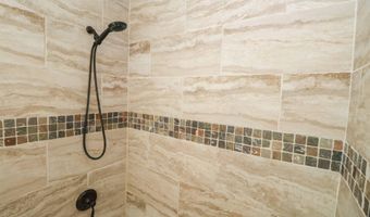 1007 Avenue E, Abernathy, TX 79311