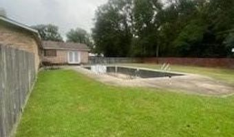 1354 W TENTH St, Bogalusa, LA 70427
