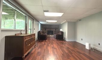 4208 Brian Dr, Anniston, AL 35201