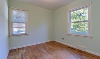 3389 Beaumont Ave, Ann Arbor, MI 48105