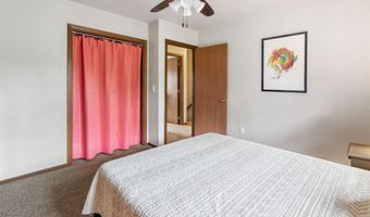 725 S WESTHAVEN Pl G, Appleton, WI 54914