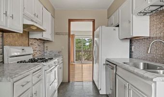 7403 142nd Street Ct, Apple Valley, MN 55124